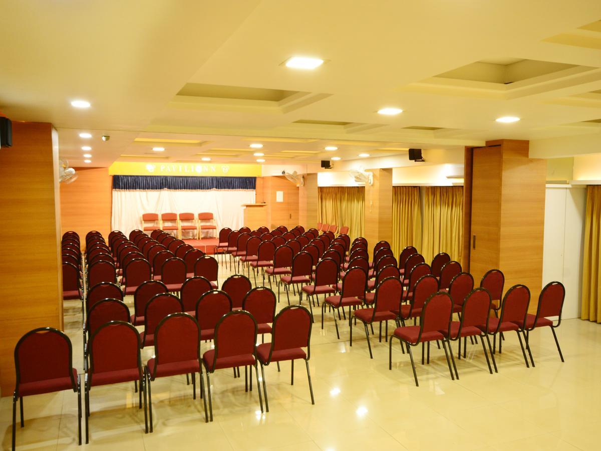 The Pavillion Hotel Kolhapur Eksteriør bilde